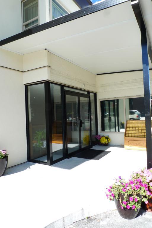 The Deluxe Hotel Vancouver Dış mekan fotoğraf